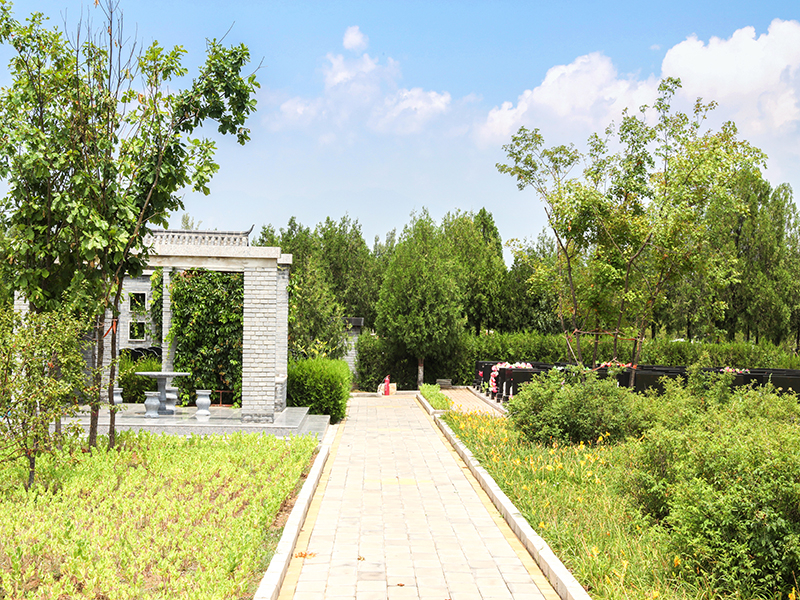 北京昌平温泉度假村排名比较高的墓地在哪看（扫墓注意什么）